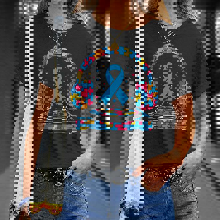 Dj ヘッドフォン パズル 自閉症啓発 自閉症 レディース メンズ Tシャツ 彼女への贈り物