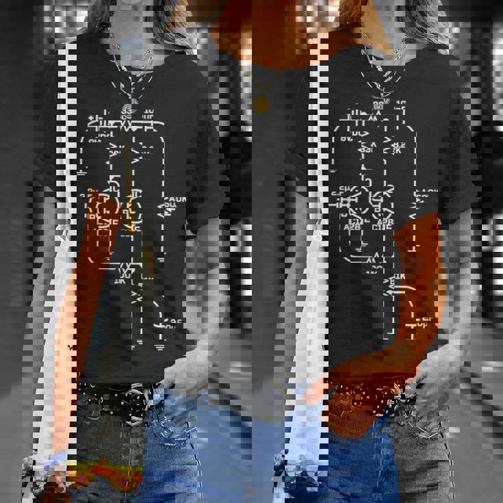 Fuzz Pedal スケマティック回路 ハンドワイヤー ミュージシャン ギフト Tシャツ 彼女への贈り物