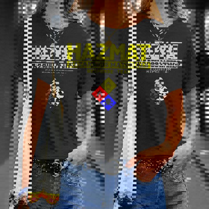 Hazmat 危険物対応チーム技術者tシャツ Tシャツ 彼女への贈り物