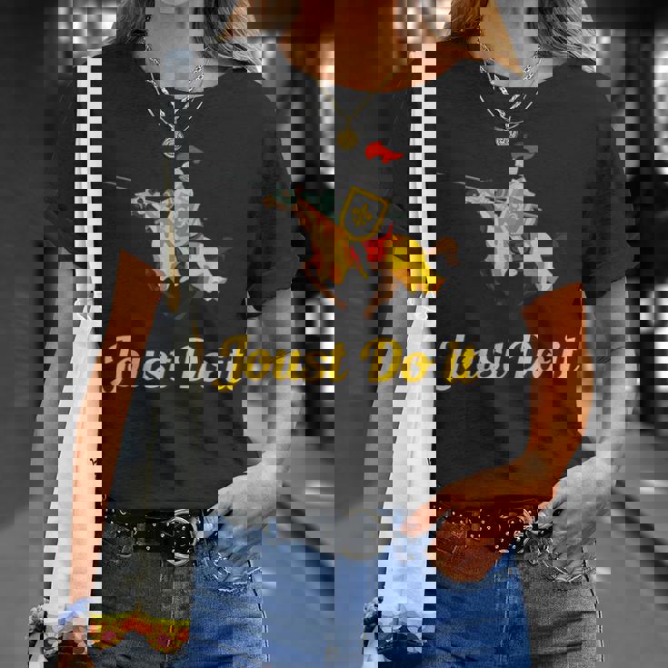 Jousting Joust Do It 中世の騎士tシャツ Tシャツ 彼女への贈り物