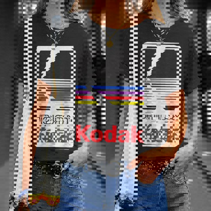 Kodak ビンテージロゴによる商品 Tシャツ 彼女への贈り物