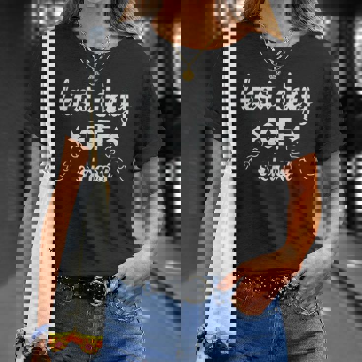 Last Day Ofchool Byechool Hello Pool Tシャツ 彼女への贈り物