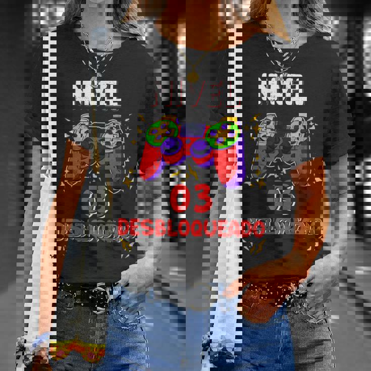 Nivel 3 Desbloqueado Gamer 3 Años Niño Nivel 3 Unlocked Camiseta unisex Regalos para ella