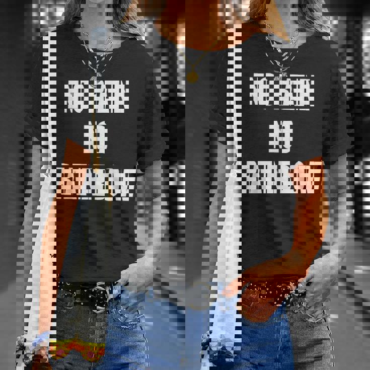 No Rain No Rainbow ポジティブ インスピレーション モチベーションを高める引用 Tシャツ 彼女への贈り物