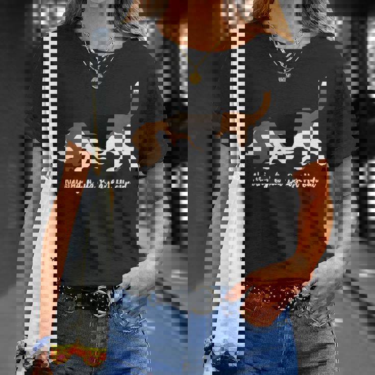 Nothing But A Basset Hound Dog Love For The Basset Baritone Tシャツ 彼女への贈り物