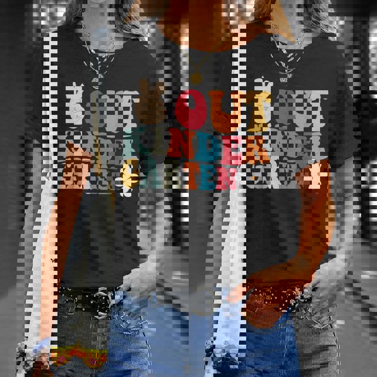 Peace Out 幼稚園 卒業 ピースアウト 幼稚園 Tシャツ 彼女への贈り物