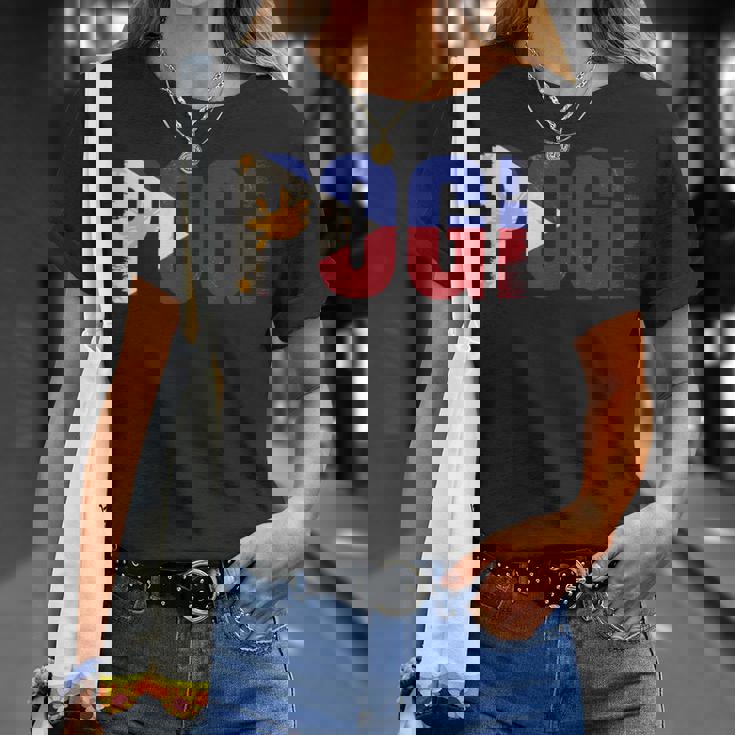 Pogi フィリピンのスラングとフィリピン国旗。 Tシャツ 彼女への贈り物