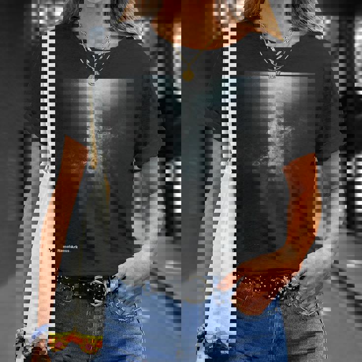 Silent Awakening Tシャツ 彼女への贈り物