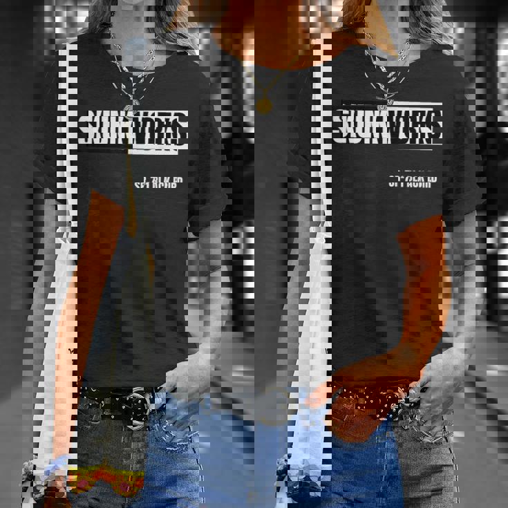 Sr-71 Birdkunk Works Bird Tシャツ 彼女への贈り物