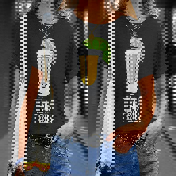 Team Tequila アルコール シンコ・デ・マヨ メキシカンテキーラ Tシャツ 彼女への贈り物