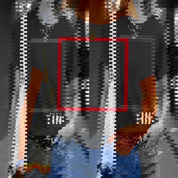 Think Outside The Box 哲学者、本好き、オタクのためのデザイン Tシャツ 彼女への贈り物