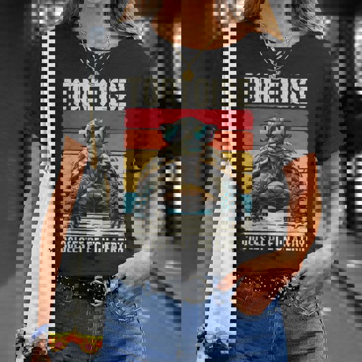 Tortoise 地球上で最もクールなペット、面白いカメ Tシャツ 彼女への贈り物