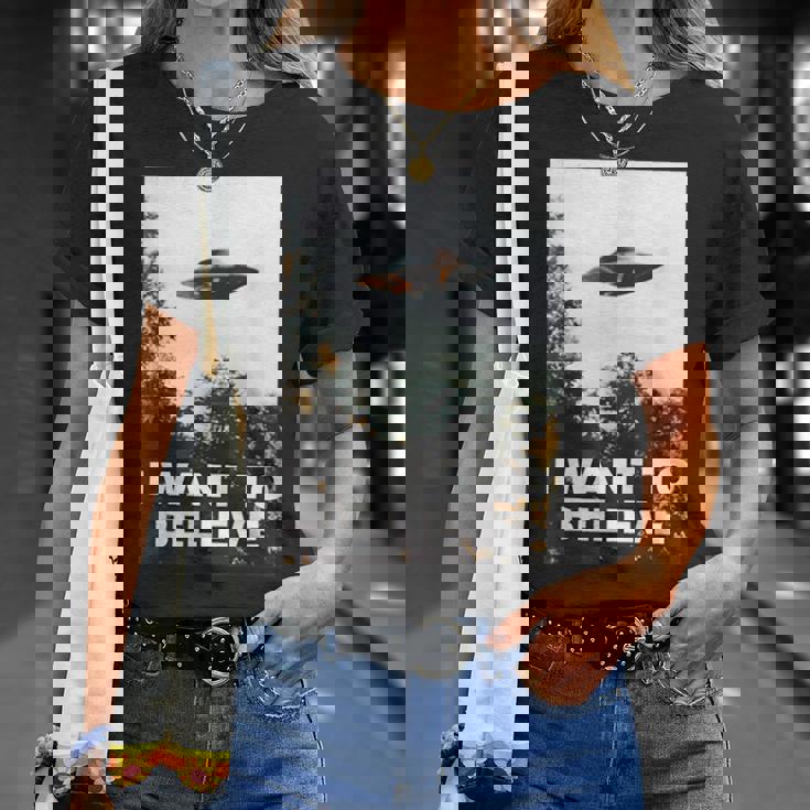 Ufoシャツ I Want To Believe Alien Ufotシャツ Tシャツ 彼女への贈り物