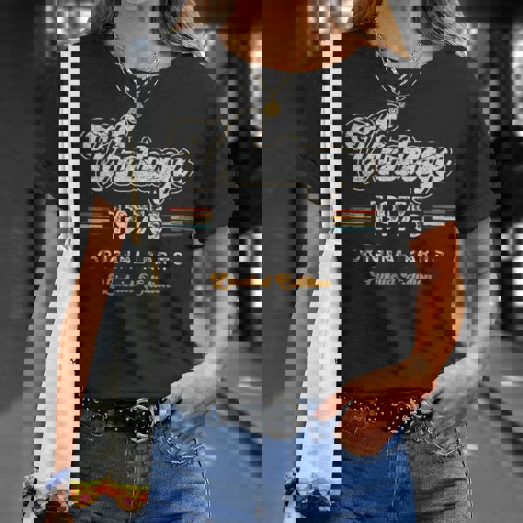 Vintage 1975 Piezas Originales 50 Cumpleaños Camiseta unisex Regalos para ella