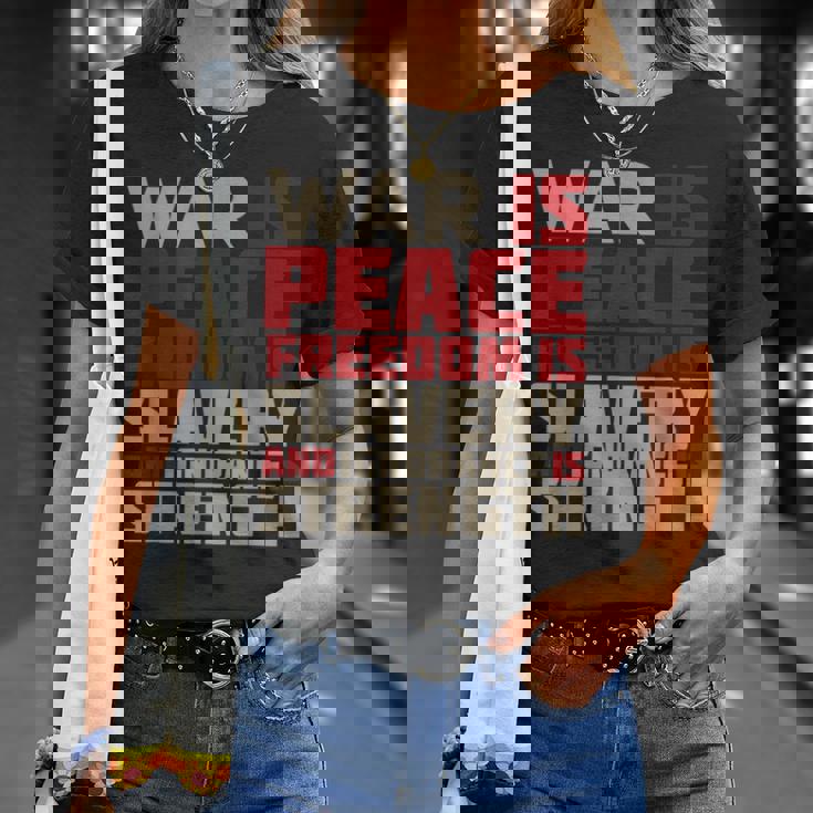 War Is Peace 引用tシャツ Tシャツ 彼女への贈り物