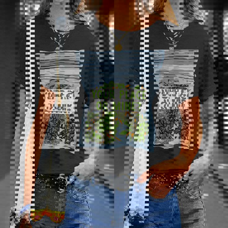 Your Place Or Mine Tシャツ 彼女への贈り物