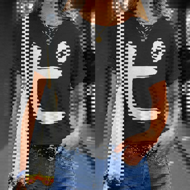 【ピ】カタカナ 一文字 可愛い 日本語 面白い おもしろ ネタ 筆文字 片仮名 五十音 文字 かっこいい ウケ狙い 毛筆 Tシャツ 彼女への贈り物