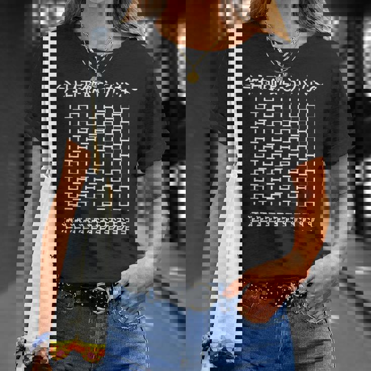 【今日何飲もうかな 酒】酒好き 飲み会 のんべえ 遊び心 おもしろ 面白い ユーモア ギャグ ネタ ウケ狙い 笑える Tシャツ 彼女への贈り物