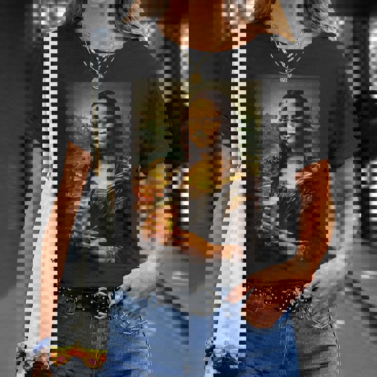 おもしろビールモナリザ絵画アートママパパ。 Tシャツ 彼女への贈り物