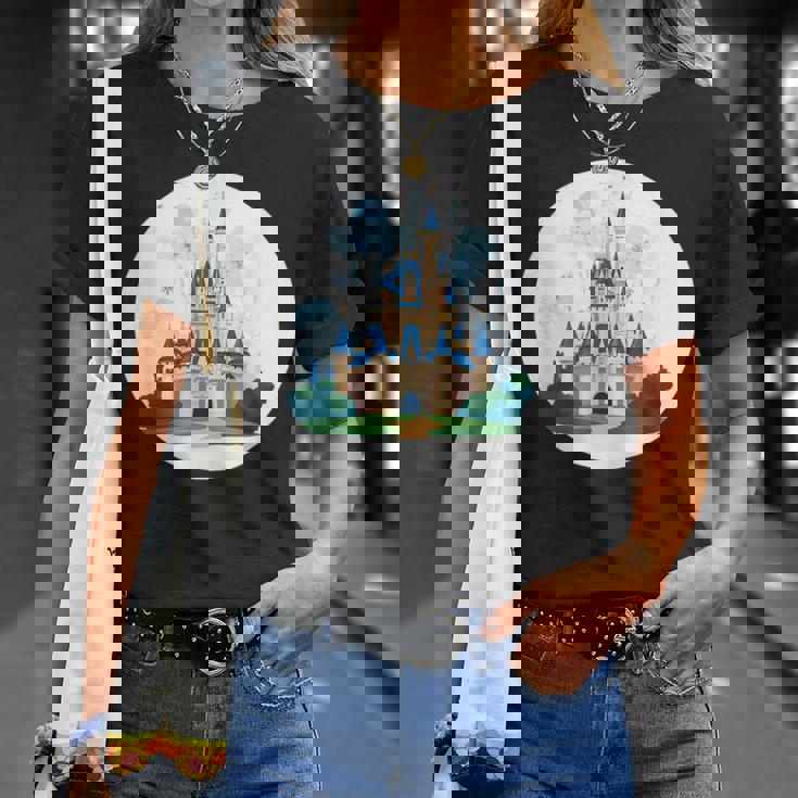 お城ファンのための花火のある素晴らしい魔法の王国 Tシャツ 彼女への贈り物
