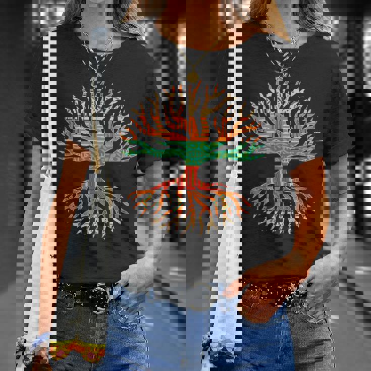 アフリカンパターンの木の根 黒史 Tシャツ 彼女への贈り物