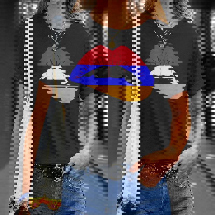 アルメニアリップ アルメニアプライド アルメニアルーツ アルメニア国旗 Tシャツ 彼女への贈り物