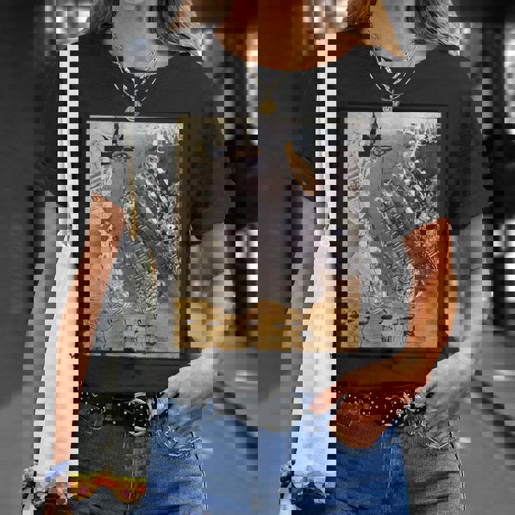 アートムーブメント、ダダイズム、マックス・エルンスト。 Tシャツ 彼女への贈り物