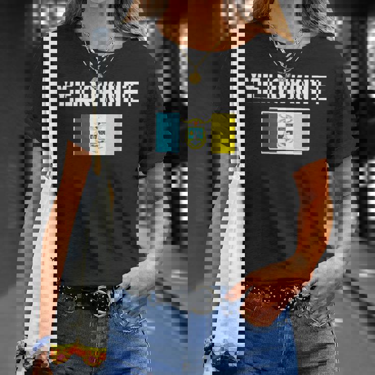 イエローナイフ 紋章 旗 国家への誇り ギフト お土産 Tシャツ 彼女への贈り物