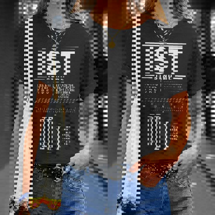 イスタンブール空港 トルコ Tシャツ 彼女への贈り物