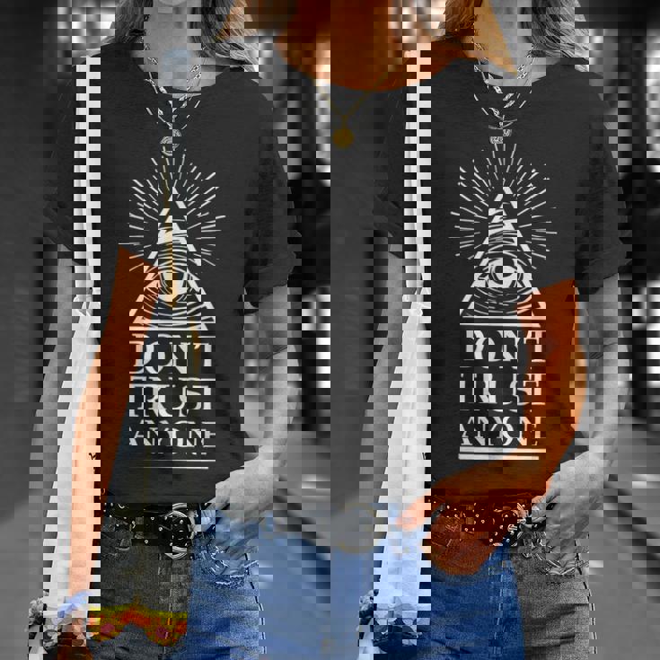 イルミナティ フリーメイソン 誰も信じるな Tシャツ 彼女への贈り物