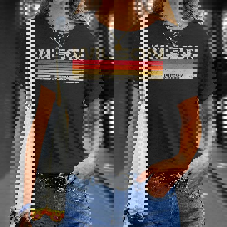 ウィルソン 姓 誕生日 家族 再会 80年代 90年代 夕日 Tシャツ 彼女への贈り物