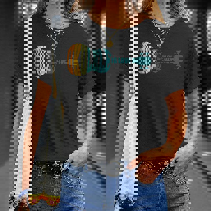 ウクレレ・イズ・ラブ アコースティック ハワイアン ミュージシャン ウクレレ アロハ ギター Tシャツ 彼女への贈り物