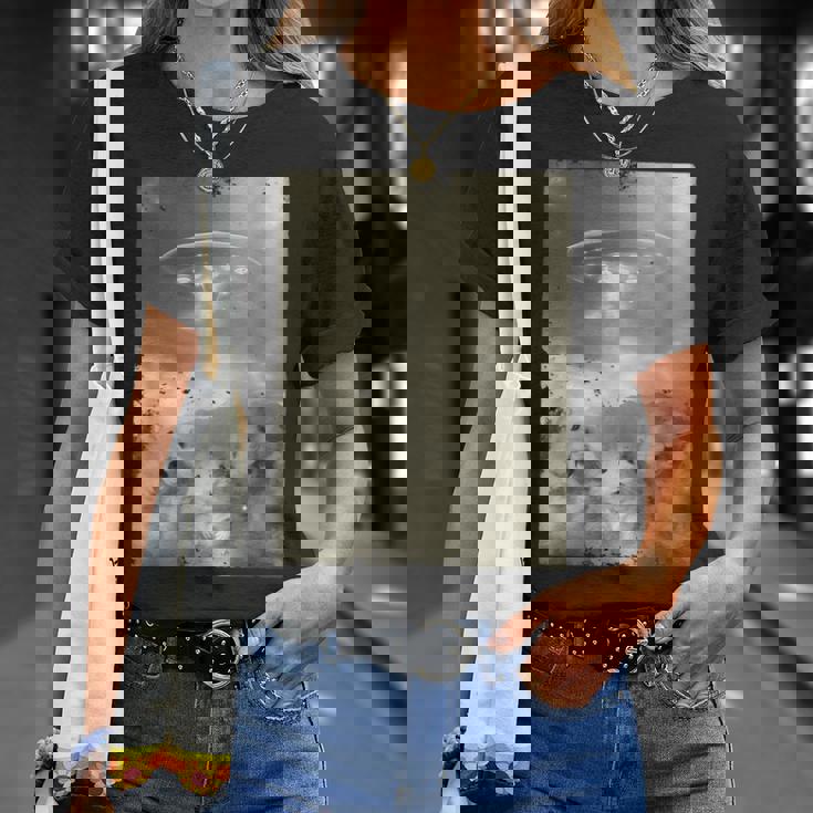 エイリアン Ufo の侵略 面白いハムスターの自撮り Tシャツ 彼女への贈り物