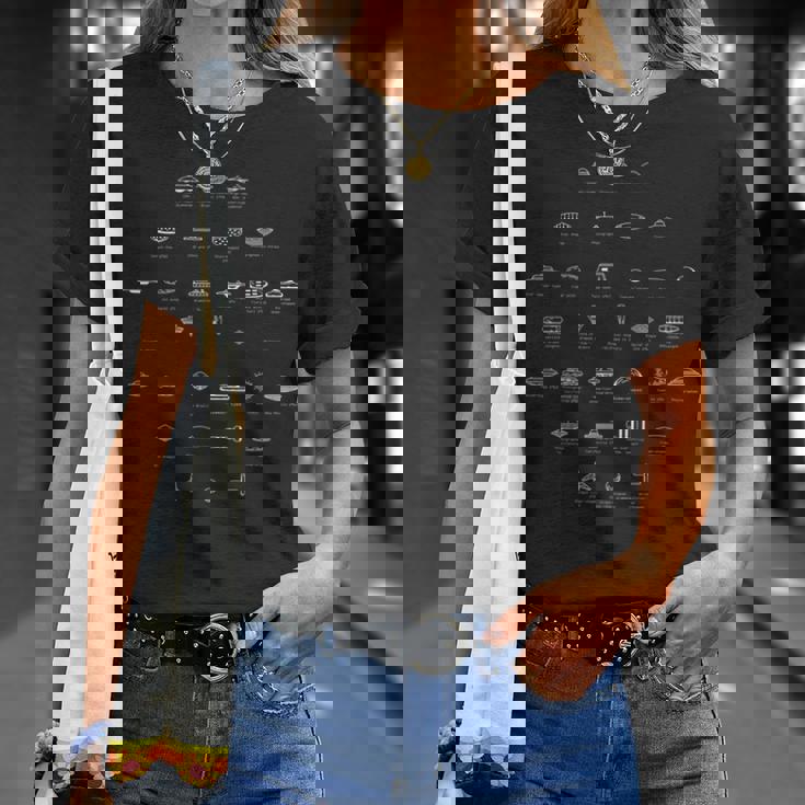 エイリアン宇宙船 空飛ぶ円盤模型 陰謀論者 Tシャツ 彼女への贈り物