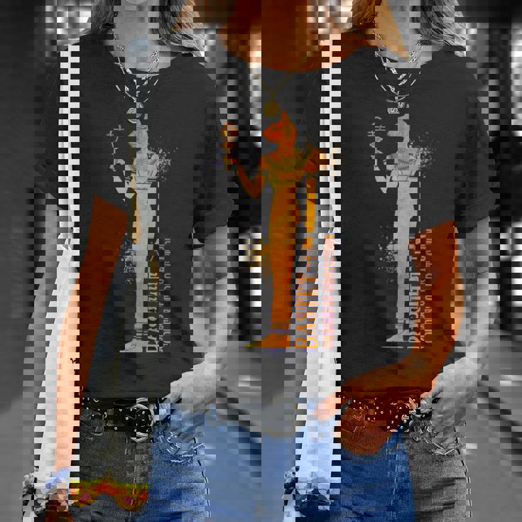 エジプトの女神バステトの彩色画 Tシャツ 彼女への贈り物