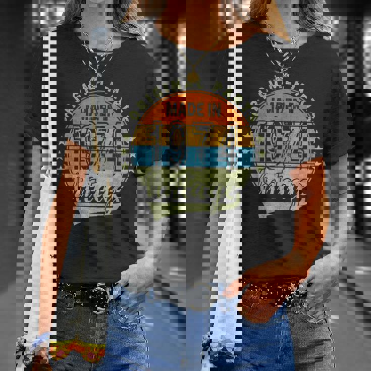 オリジナルパーツ 1974年生まれ ヴィンテージ 50歳 誕生日 レトロ Tシャツ 彼女への贈り物