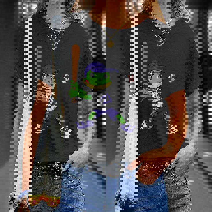 カエルの野球、カエルの野球、カエルの野球選手 Tシャツ 彼女への贈り物