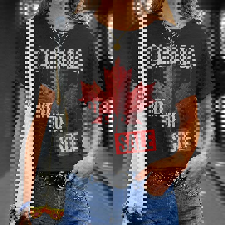 カナダはメープルリーフの愛国的なシャツと一緒に販売されていません。 Tシャツ 彼女への贈り物