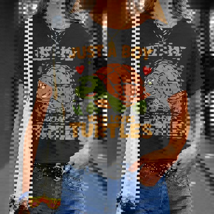 カメが大好きな少年 Tシャツ 彼女への贈り物