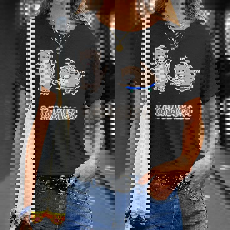 カワウソくん『スケボー』コツメカワウソ ゆるくて かわいい キャラクター イラスト Tシャツ 彼女への贈り物