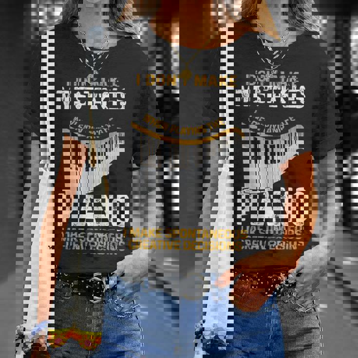 キーボード ピアニスト 面白い 音楽 ミュージシャン ピアノ奏者 恋人 Tシャツ 彼女への贈り物