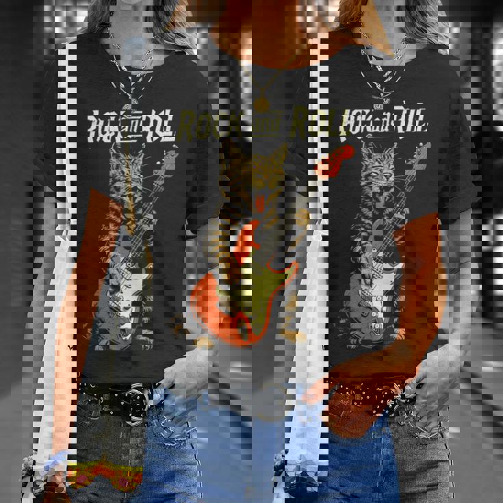 ギターを弾くロックな猫 音楽好き猫好き向けデザイン Tシャツ 彼女への贈り物