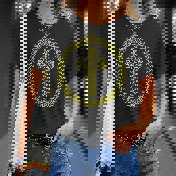 ケルト十字架 キリスト教 聖書 神 信仰 イエスキリスト Tシャツ 彼女への贈り物