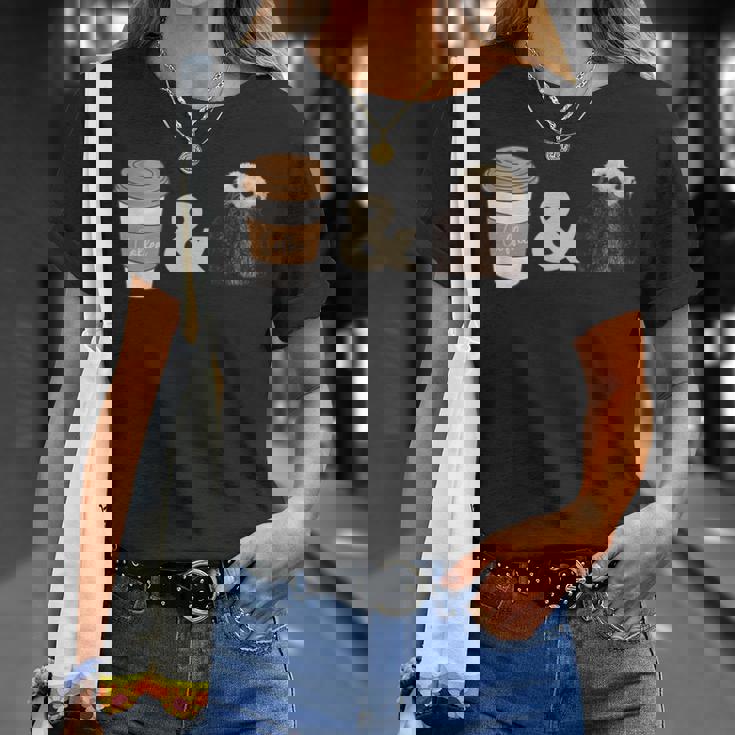 コーヒーとかわいいラッコ Tシャツ 彼女への贈り物