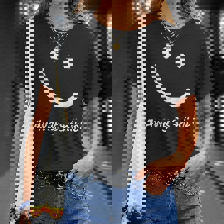 スマイルデザイン「ただスマイル」と言う言葉 Tシャツ 彼女への贈り物