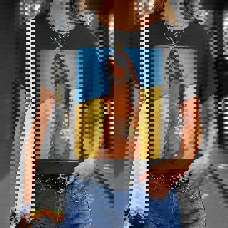 セクシーガールグラフィックtシャツ 「モダンピンナップガール&ウクライナ国旗」 Tシャツ 彼女への贈り物