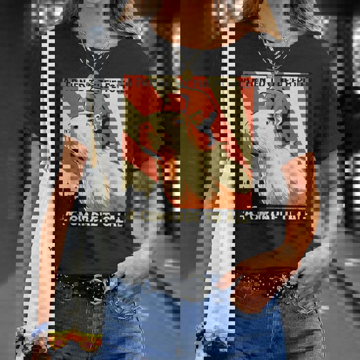 ソ連共産主義カピバラソビエト民衆への友 Tシャツ 彼女への贈り物