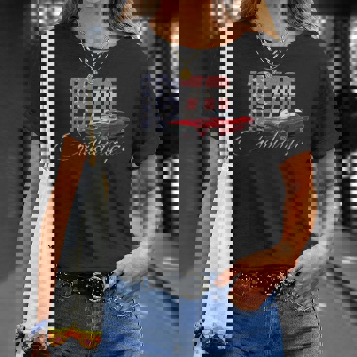 ダッジチャレンジャー 1970 Tシャツ 彼女への贈り物