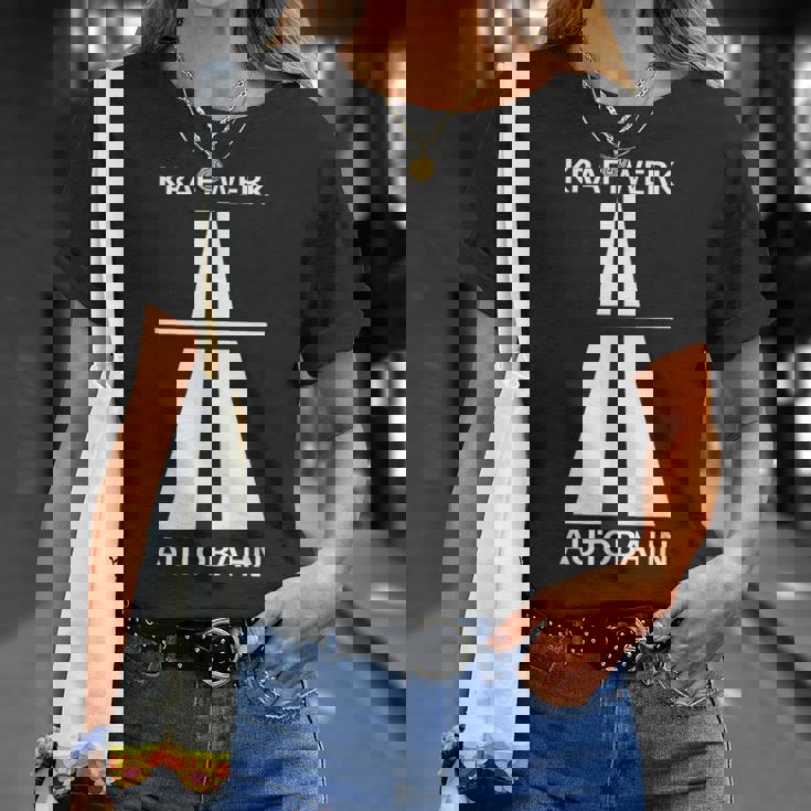 ドイツでの楽しい高速運転のためのクラフトワークアウトバーン Tシャツ 彼女への贈り物