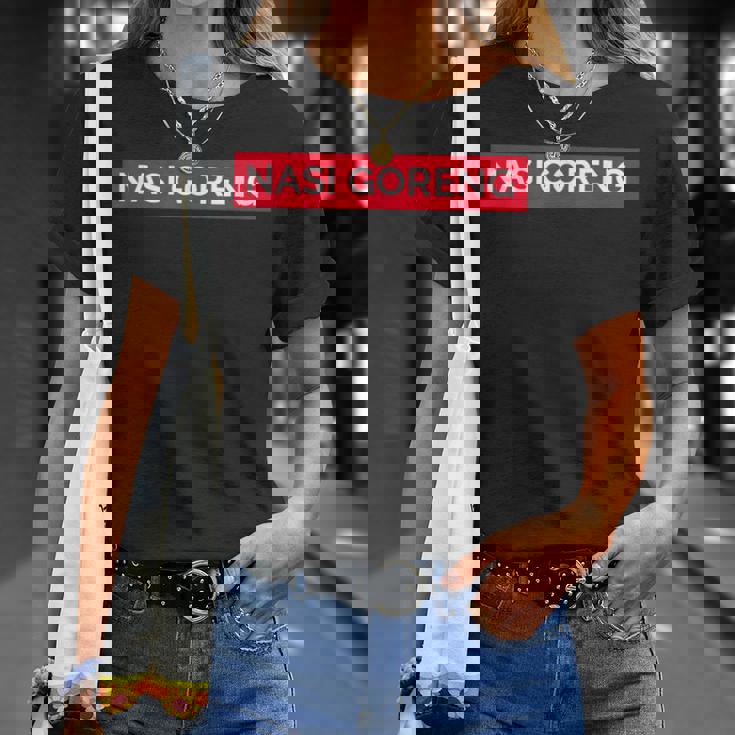 ナシ・ゴレンおもしろ Tシャツ 彼女への贈り物